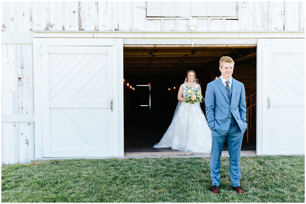 Bride and Groom First Look White Barn at Happy Valley