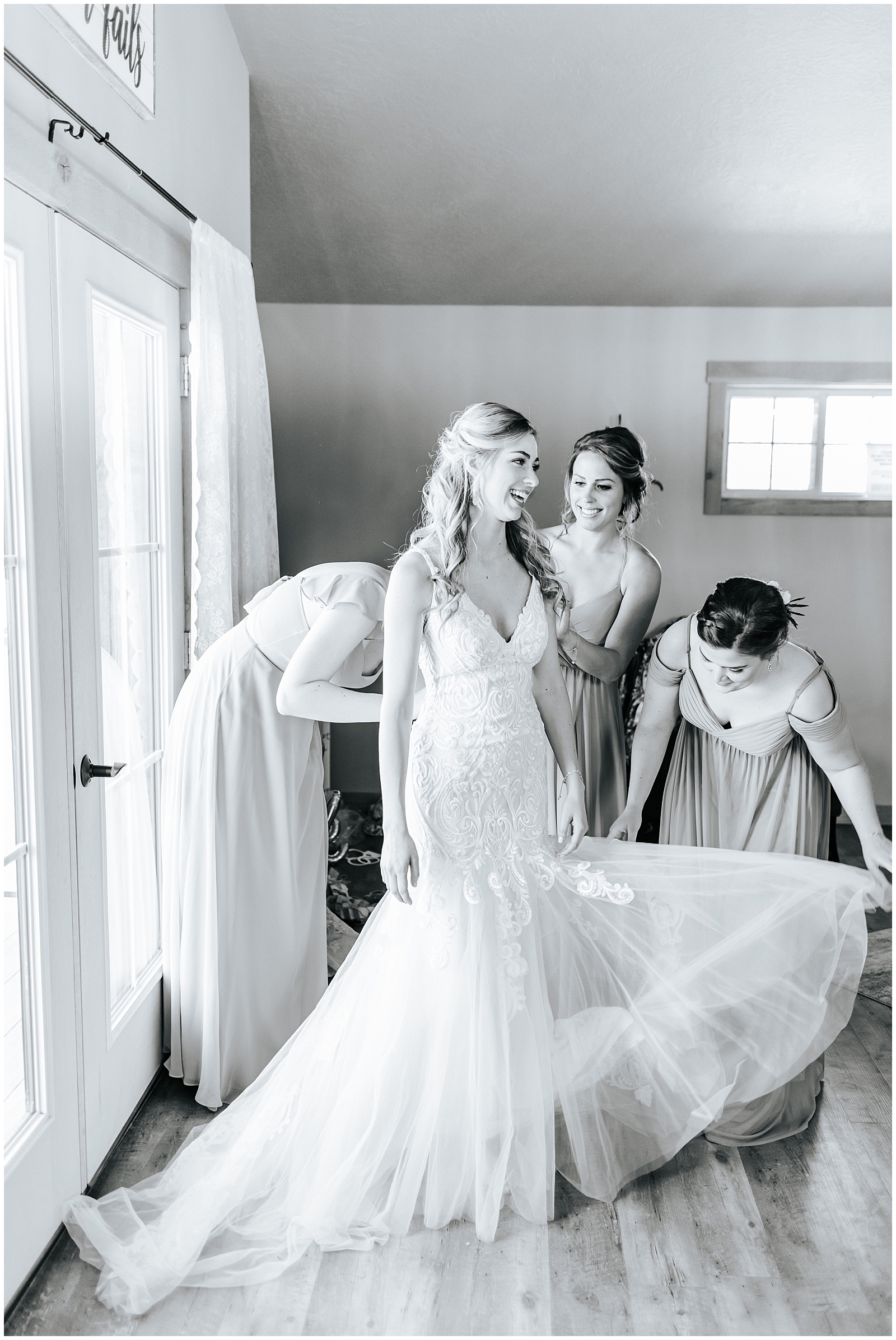 Intimate Still Water Hollow Wedding Getting Ready Suite