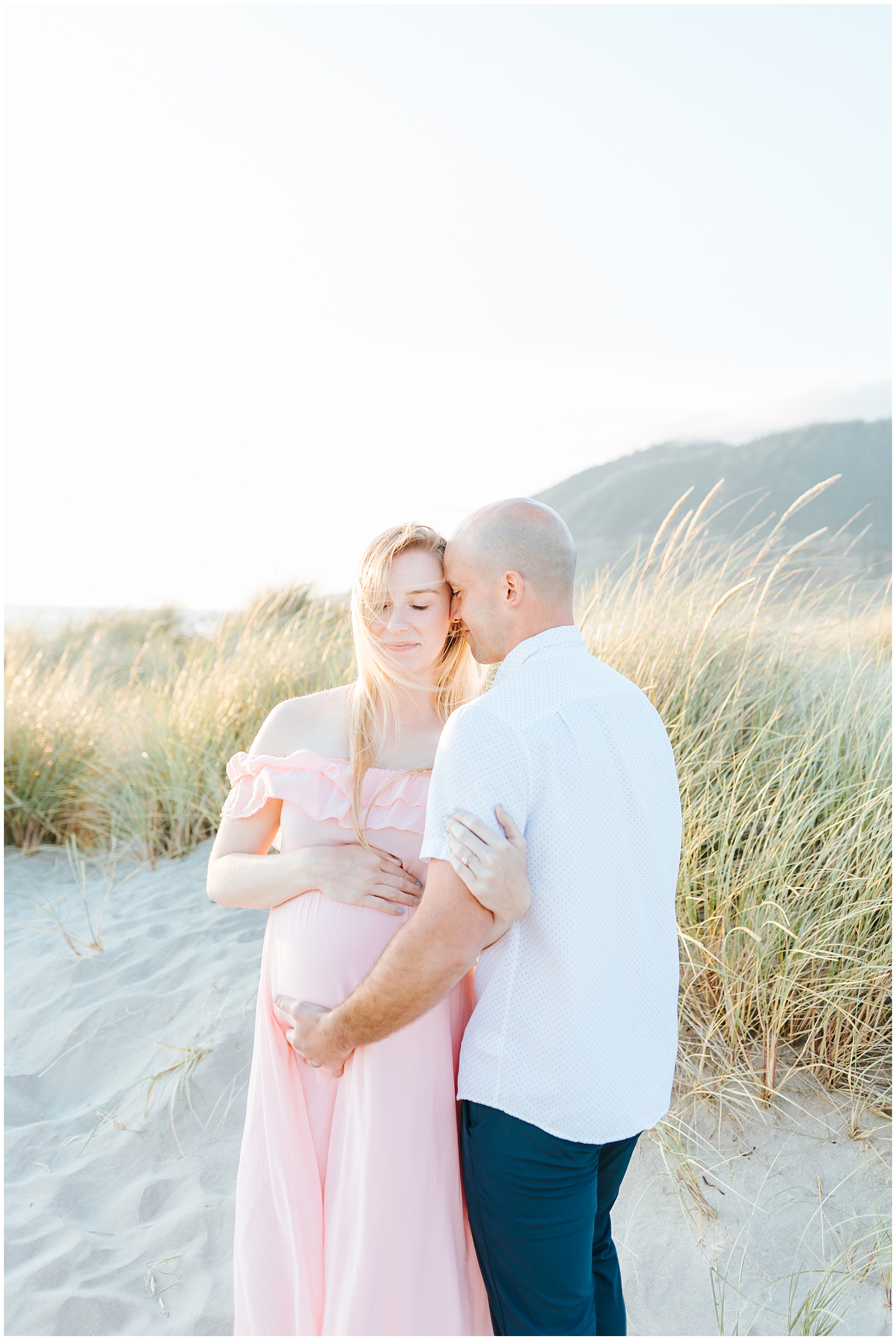 Dreamy Oregon Coast Beach Maternity Session at Golden Hour in the Sand Dunes