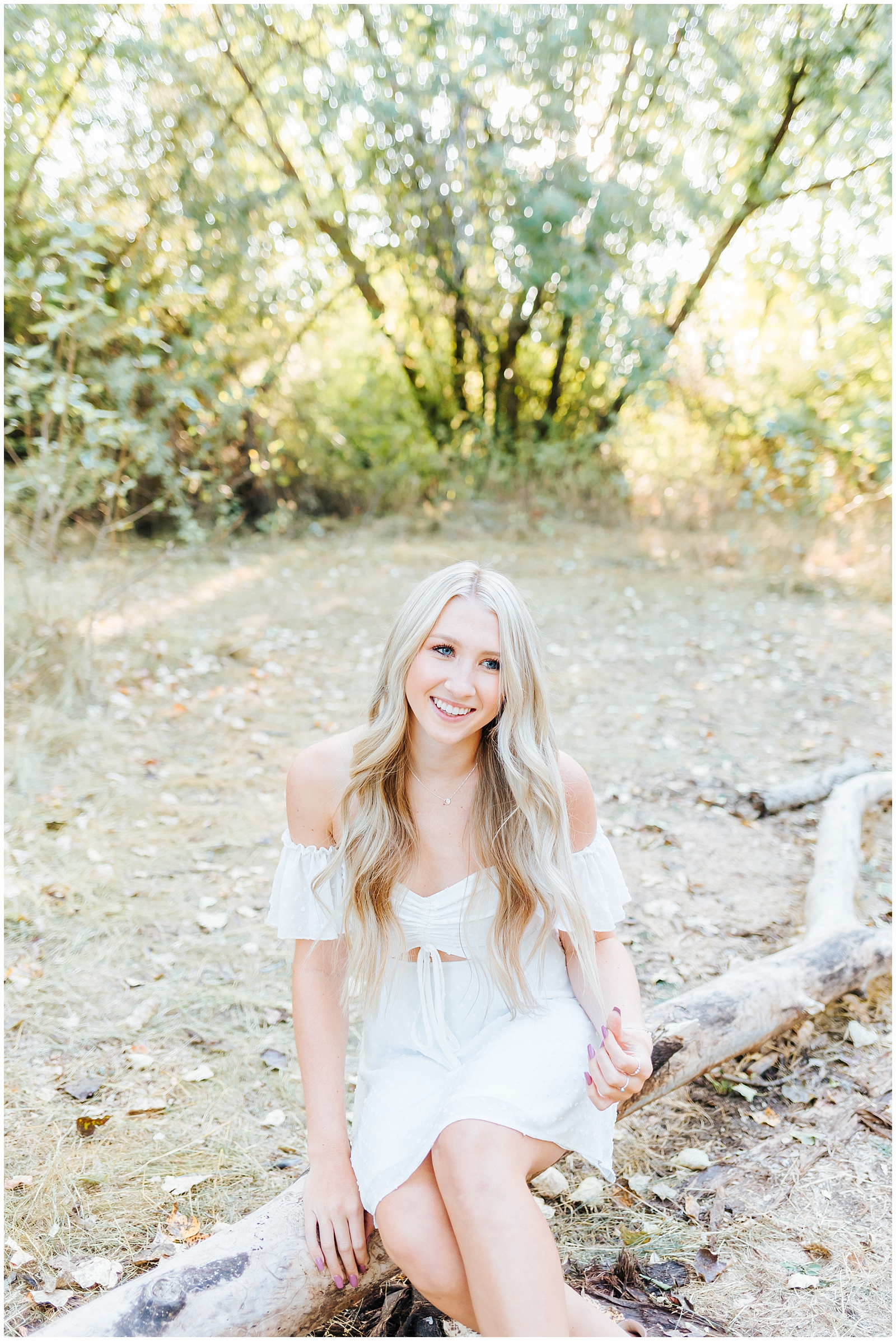 Dreamy Senior Session by the Boise River