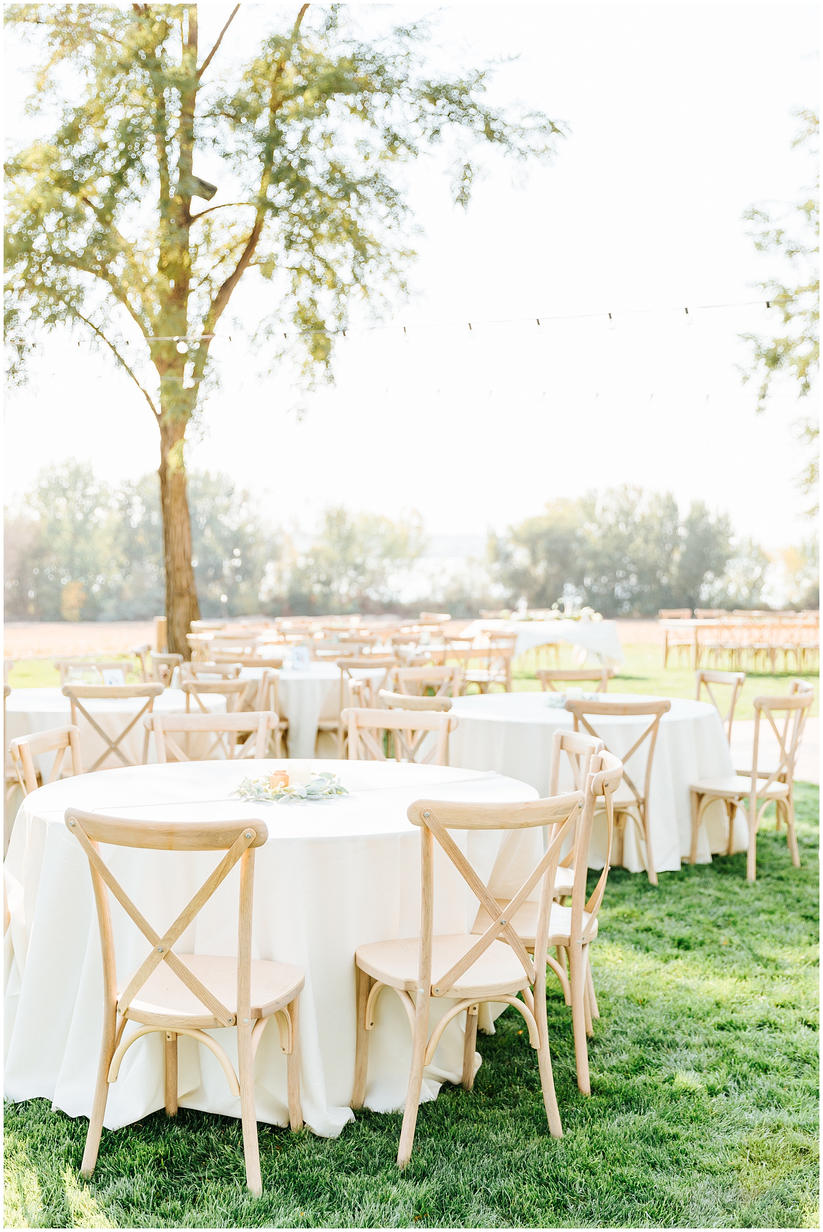 Fall Deer Flat Ranch Wedding in Nampa, Idaho Tablescapes