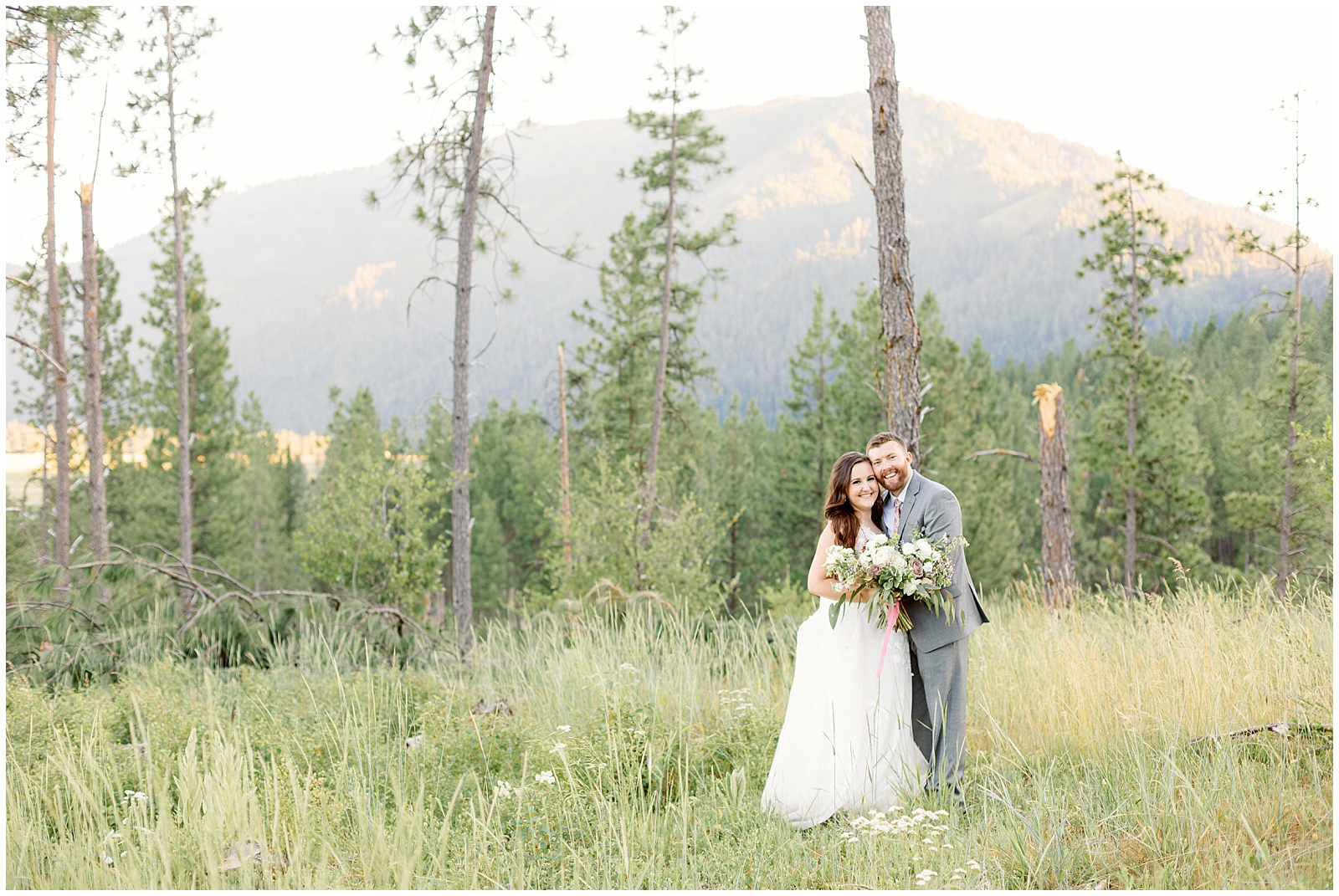 Gorgeous Idaho Mountain Wedding Golden Hour Portraits