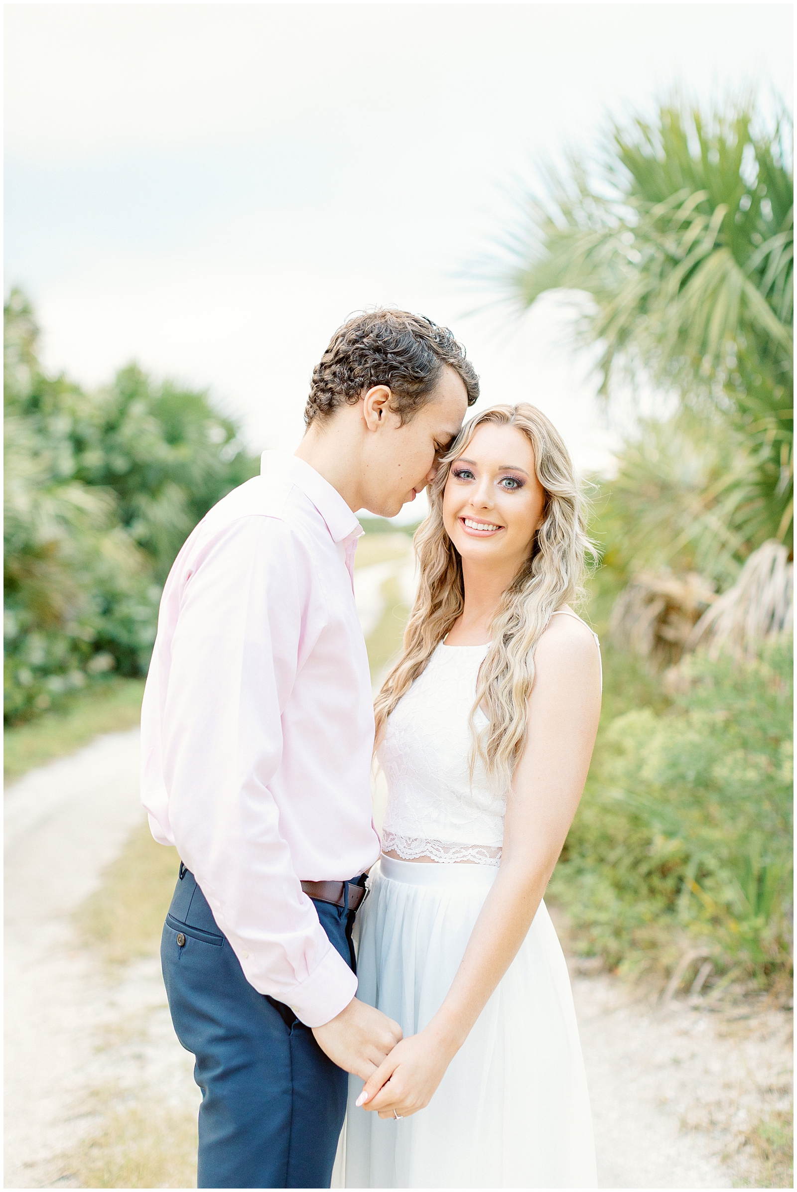 Dreamy Fort Desoto Engagement Session in Tampa Florida