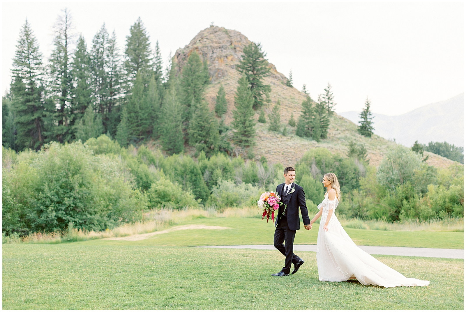 Trail Creek Cabin Wedding at Sun Valley Resort MT Baldy